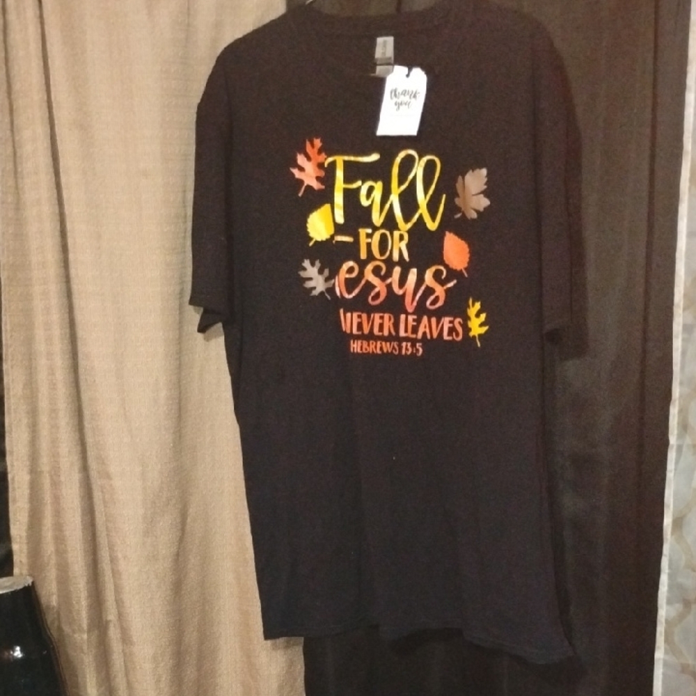 Gildan Black Fall Themed Blouse